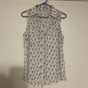 White express sleeveless blouse size medium